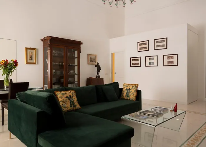شقة A.ri.el Luxury نابولي